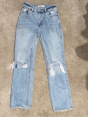 Abercrombie & Fitch. 90s relaxed. Straight. Destroyed 24/00